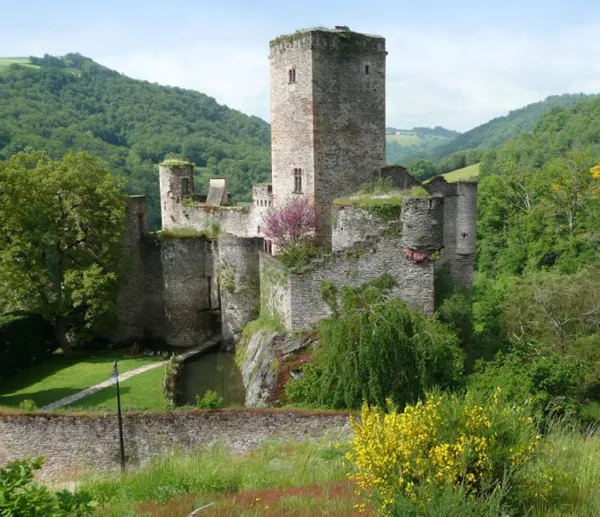 , Château de Belcastel
