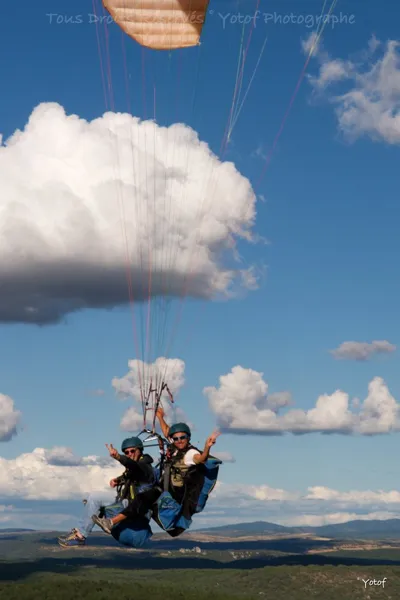 Acrobi c'est la liberté!, Acrobi Parapente