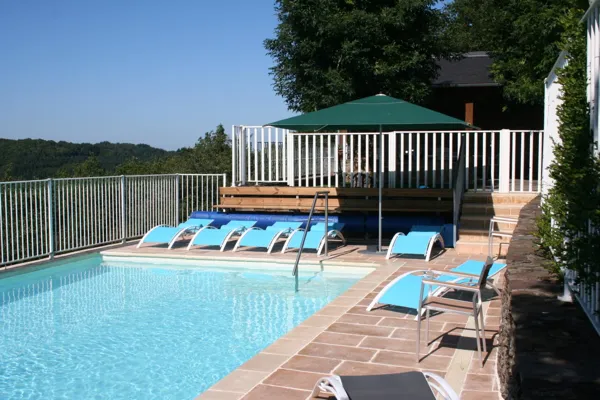 Piscine vue côté Ouest