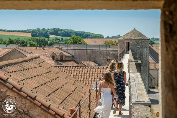 Remparts - La Cavalerie, ©Virginie Govignon - OT Larzac et Vallées