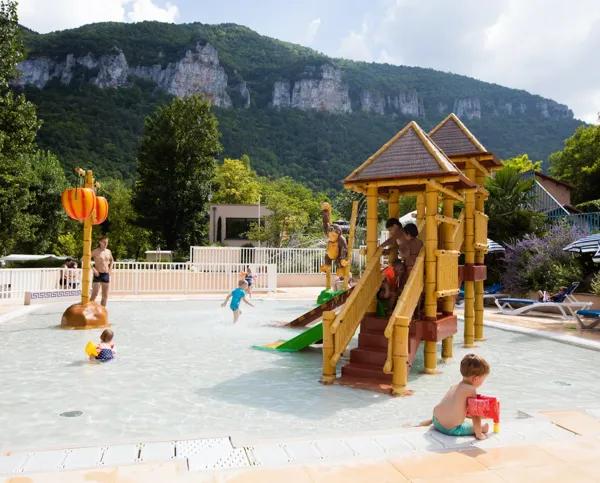 Camping Le Peyrelade