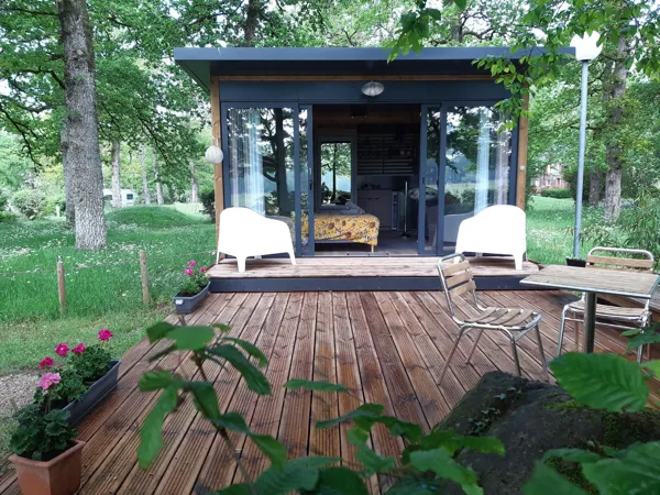 Tiny House pour 2 personnes, Camping Etang du Camp