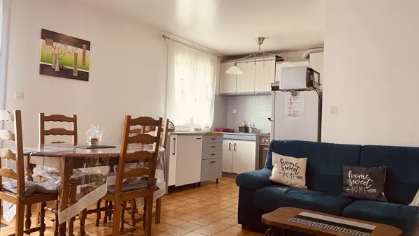 Salon, salle à manger, cuisine, Aurore Laut