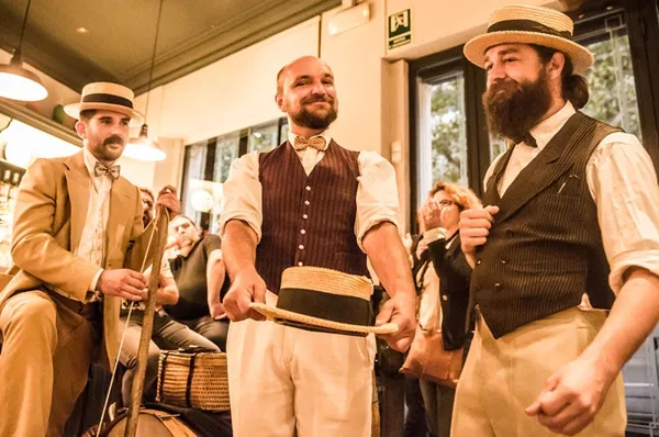 Trio Vocal : AQUELES