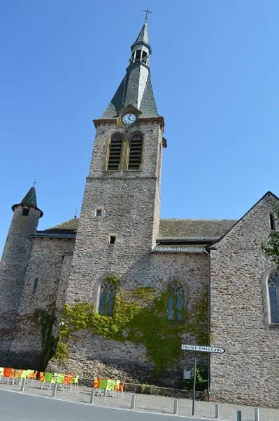 Naucelle - église, OFFICE DE TOURISME PAYS SEGALI