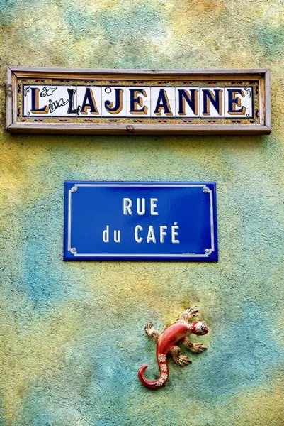 Au gîte la jeanne, rue du café à Lapanouse de Cernon chez Annie et Jean Noël