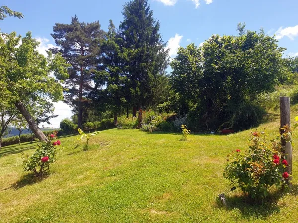 Ballade au dessus de la piscine, Gîte Belle Vue