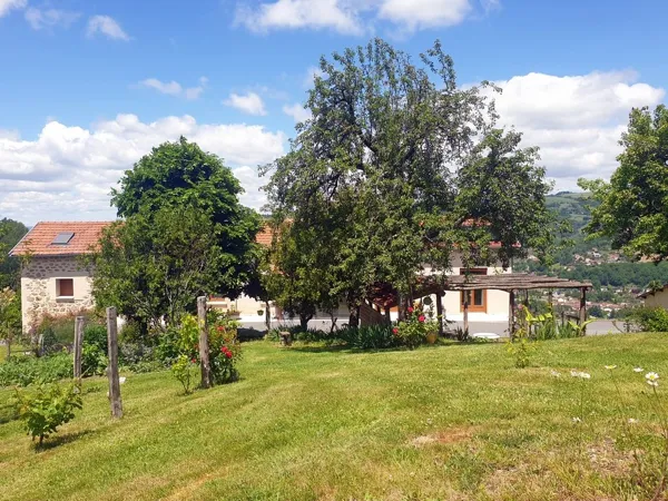 Vue du bassin, Gîte Belle Vue