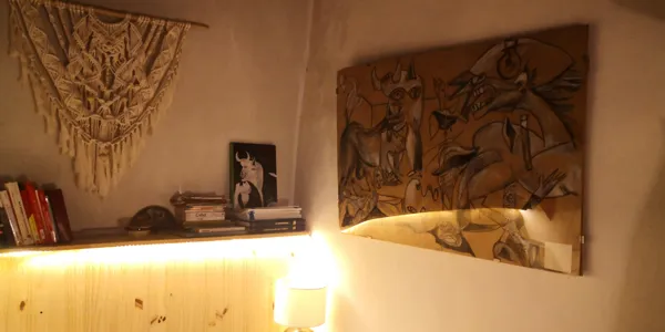 Tableau dans chambre 