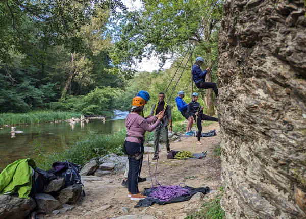 Escalade au Roc du Gorb, SPL Ouest Aveyron Tourisme