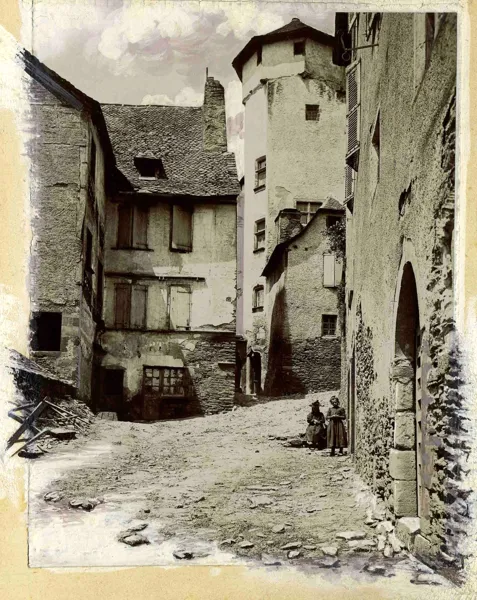Rue du château, Conques, E.Carrere