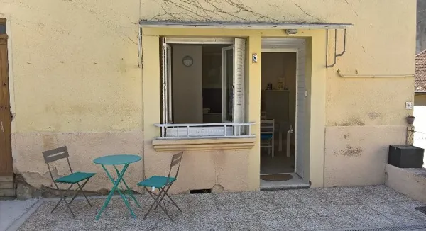 Terrasse, Mélina Francois