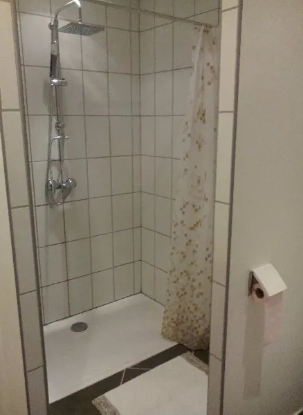 Douche, Damien Chevrier