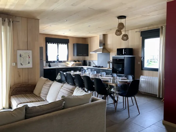 Cuisine entièrement équipée, avec tout le nécessaire pour cuisiner., 