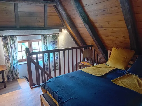 chambre 2eme étage sous pente boisée