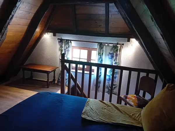 chambre 2eme étage sous pente boisée