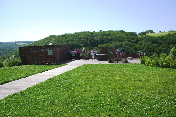 Belvédère du barrage de Sarrans, S. Marty