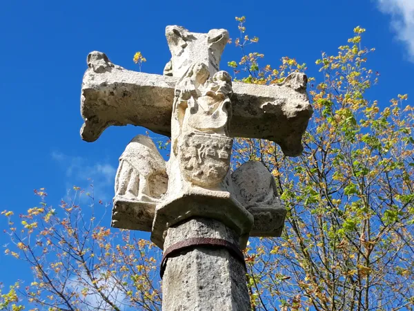 Balade - La croix de Bleyssol (Vabre-Tizac), OFFICE DE TOURISME AVEYRON SEGALA