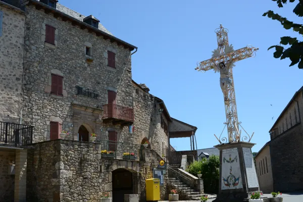 Balade - La croix de Bleyssol (Vabre-Tizac)