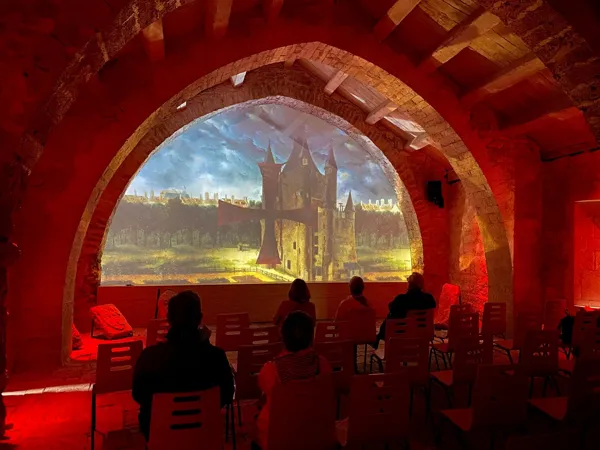 Le cinéma immersif - sur le parcours de visite de la Commanderie, COMMANDERIE TEMPLIERE ET HOSPITALIERE DE SAINTE-EULALIE DE CERNON