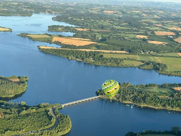 Prenez de la hauteur dans le ciel de l'Aveyron, OFFICE DE TOURISME DE PARELOUP LEVEZOU