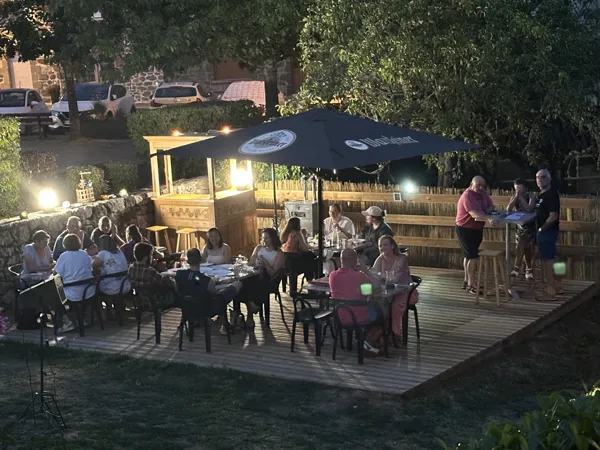 , D'Lys de Cassie et Nohlan