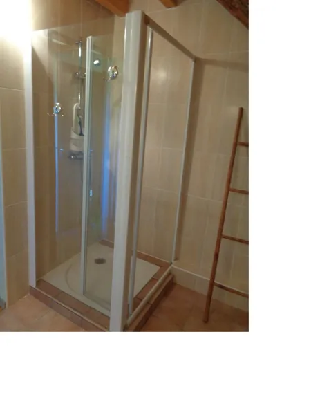 côté douche salle d'eau chambre zen, 