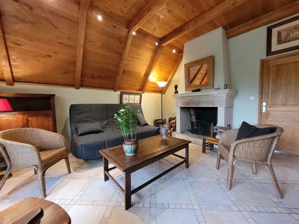 Le séjour, côté cheminée, Domaine de Bellevue - Alain Prieur