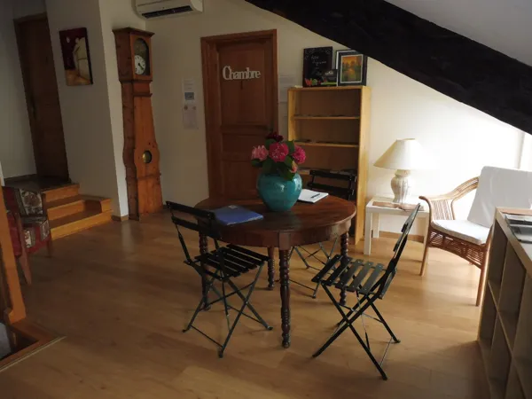 Les Cardabelles, OFFICE DE TOURISME LARZAC VALLEES