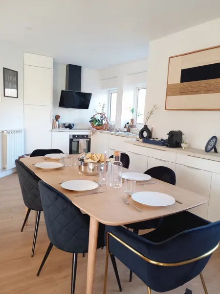 Salle à manger, Aubrac, Thily Niel