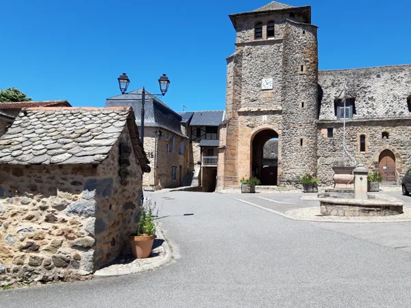 village de La Bastide l'Evêque, OFFICE DE TOURISME AVEYRON SEGALA