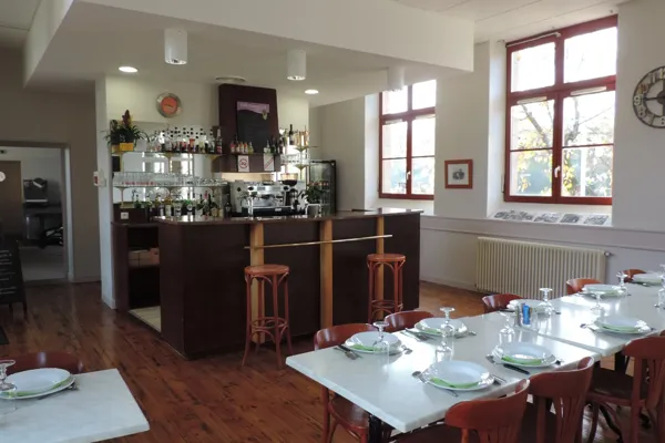 Salle Bar, ©LeBarri