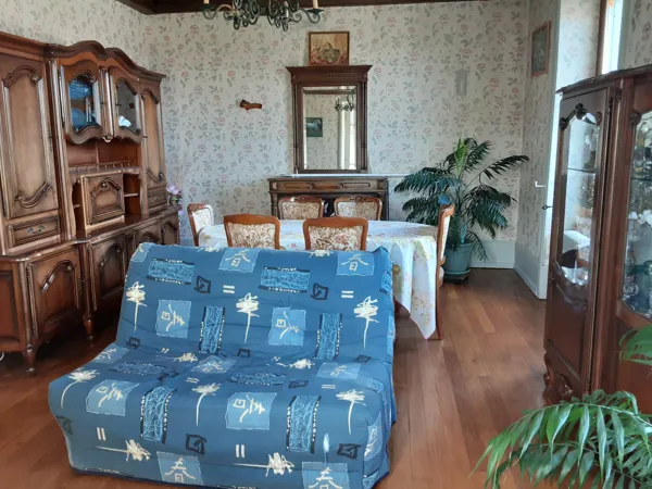 , Meublé chez Irène