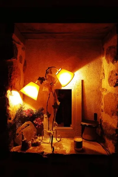 L'Oustalou, Annette Sitianus