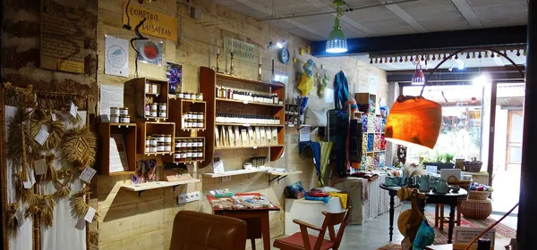 Boutique associative 