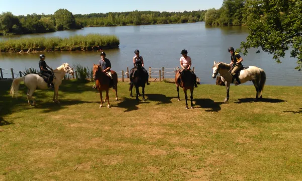 Centre équestre du Château de Laumiere, OT Villefranche-Najac