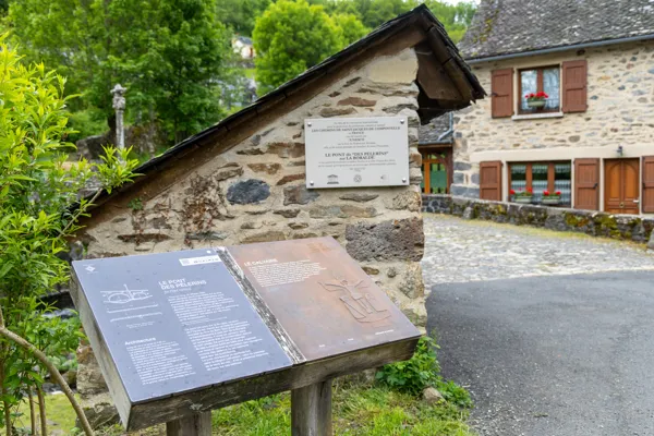 Visite du village, Lozère sauvage pour Tourisme en Aubrac
