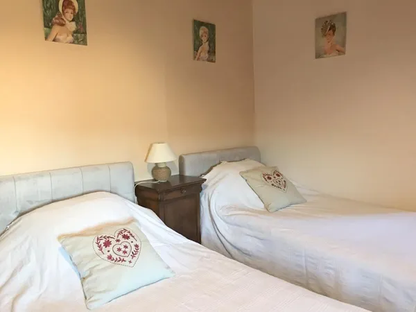 Chambre 3 accès chambre 2