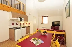 Château Ricard (groupes), Office de Tourisme des Causses à l'Aubrac