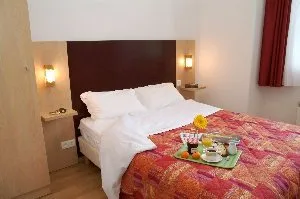 Château Ricard (groupes), Office de Tourisme des Causses à l'Aubrac