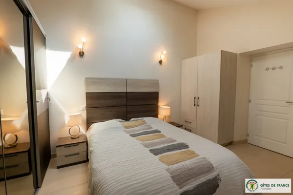 Vue chambre Sud-Ouest du rdc, FF