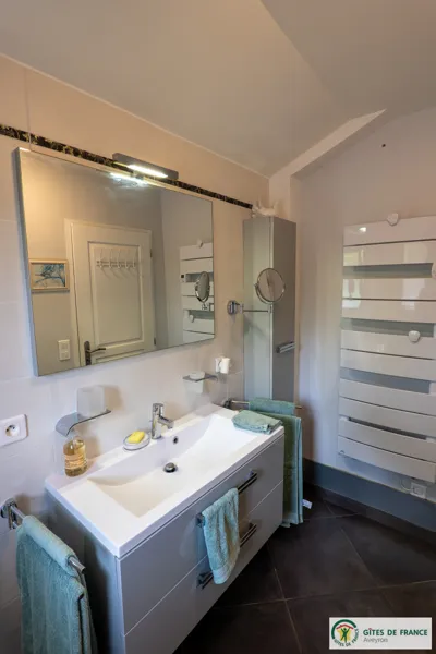 Vue sdd chambre Sud-Ouest au rdc, FF