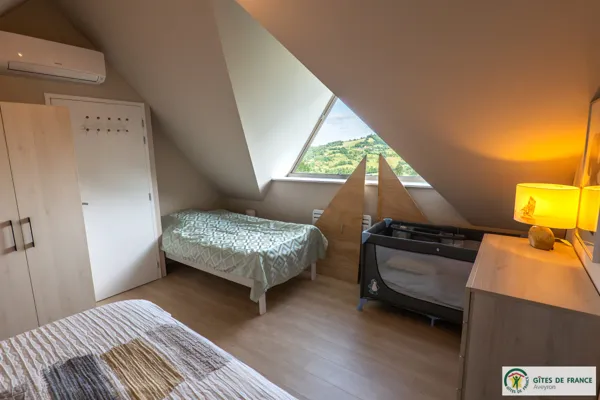 Vue de la chambre à l'étage, FF