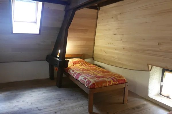 Chambre 2 (trois lits simples)