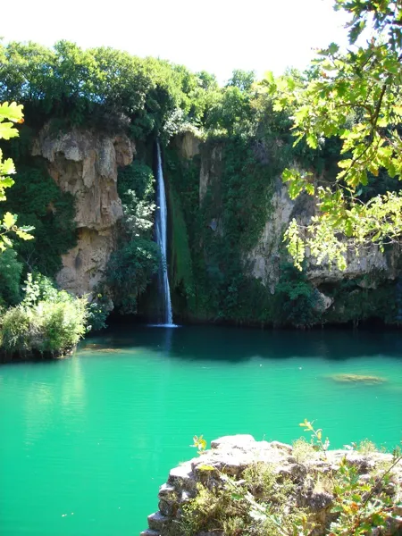Cascade de St. Rome de Tarn, Villa Larzac