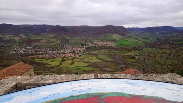 Village de St. Georges de Luzençon, Villa Larzac