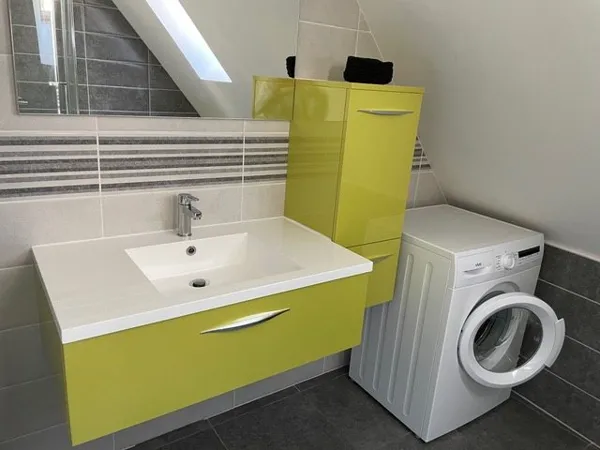 Salle de bain 2 à l'étage, Marie-Claude Bras-Ginisty