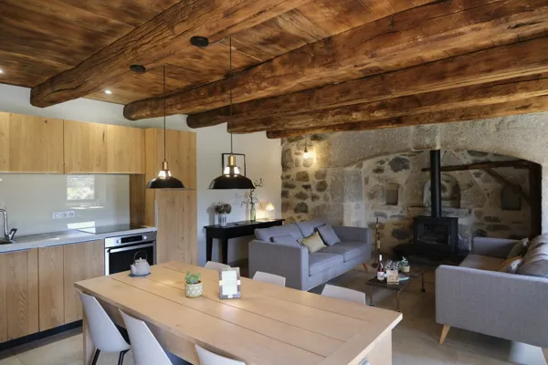 , Salon Maison Robantine - Gîte Laguiole