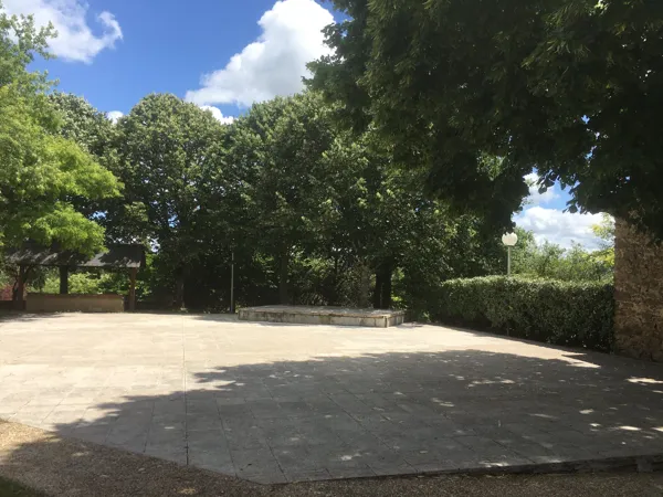 Village Nature de Mergieux, Centre d'hébergement de Laudinie - (groupes)