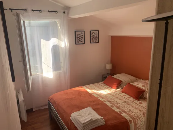 chambre suite  salle de bain + wc, 